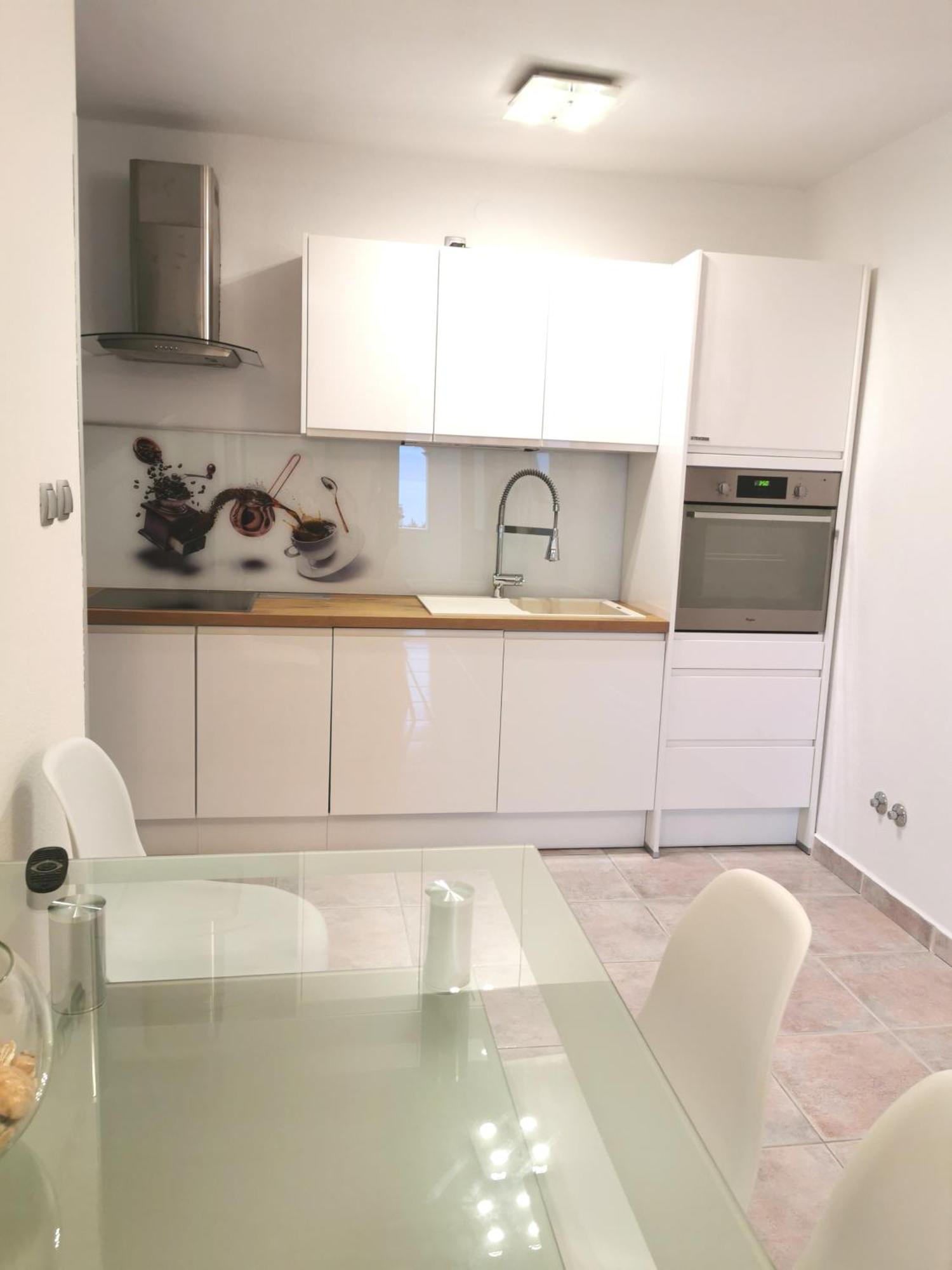 Apartments Fani Bol Oda fotoğraf